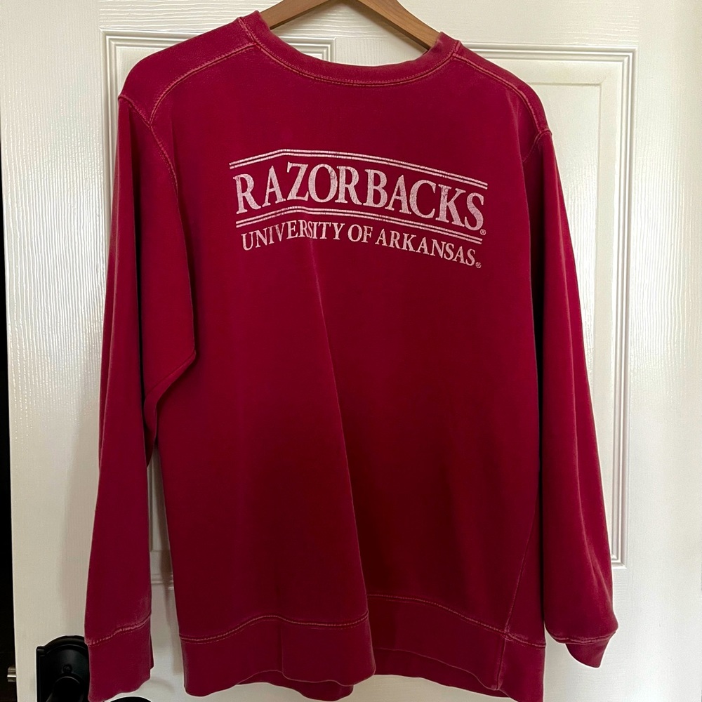 Razorback crewneck